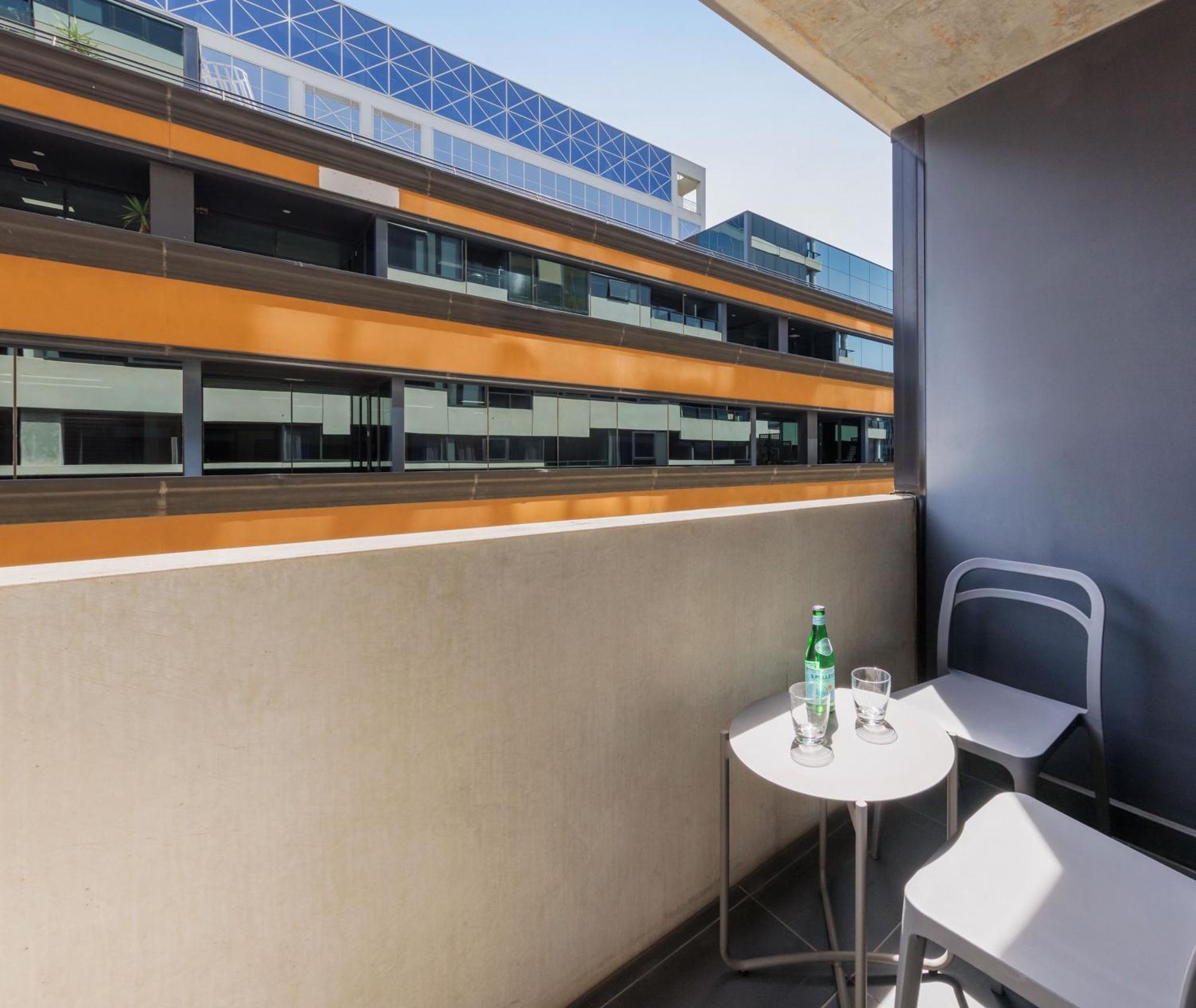 Oaks Melbourne St Kilda Road Hotel エクステリア 写真