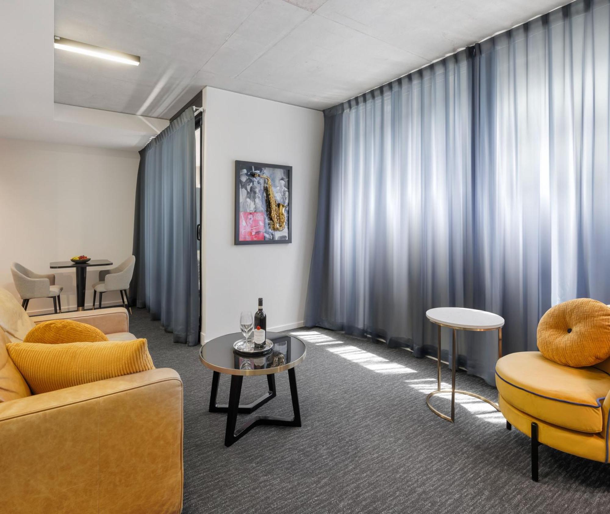 Oaks Melbourne St Kilda Road Hotel エクステリア 写真